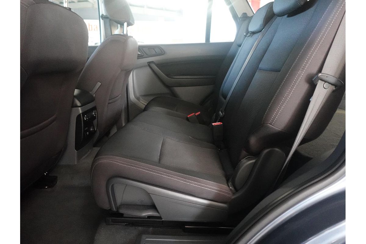 2017 Ford Everest Ambiente UA