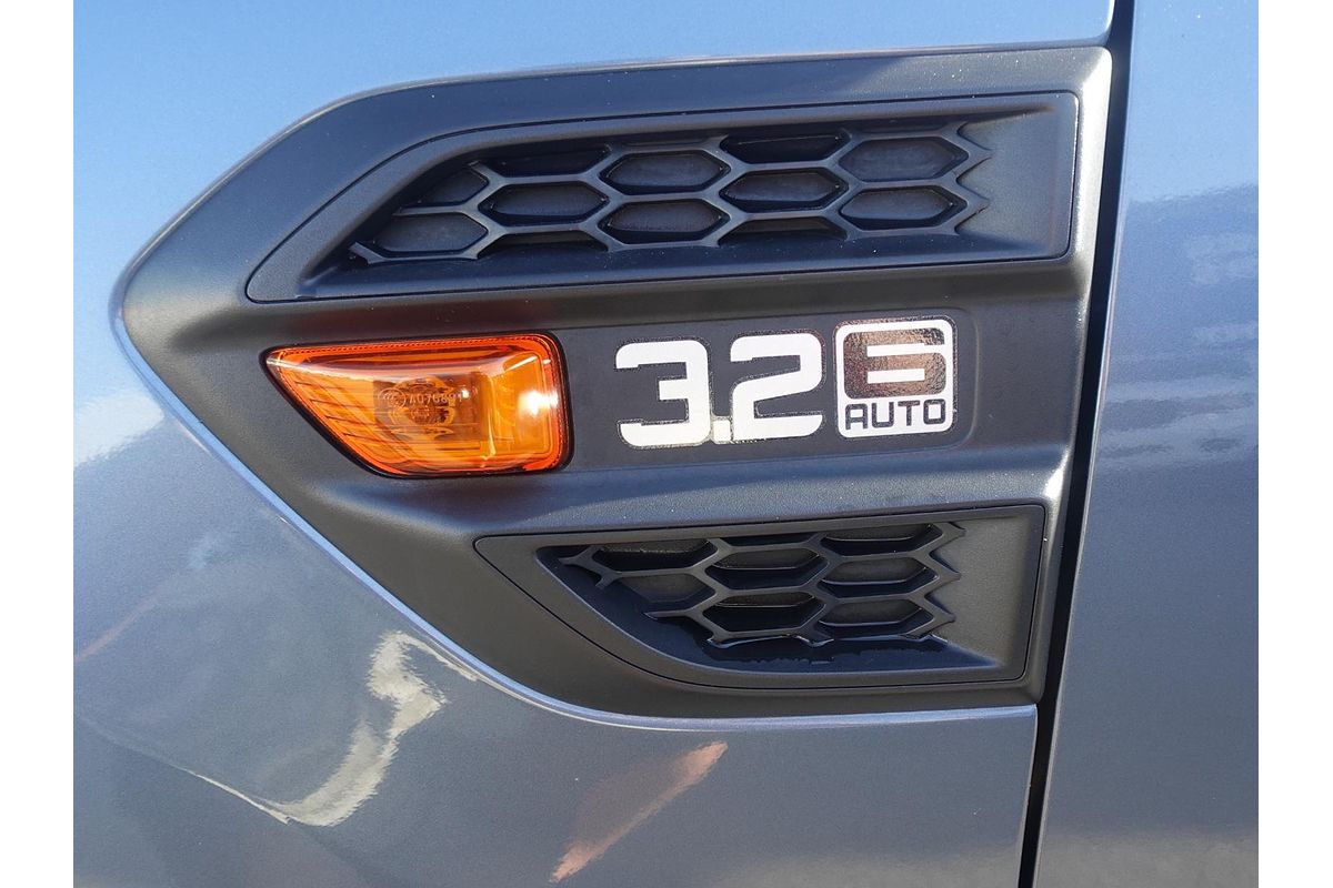 2017 Ford Everest Ambiente UA