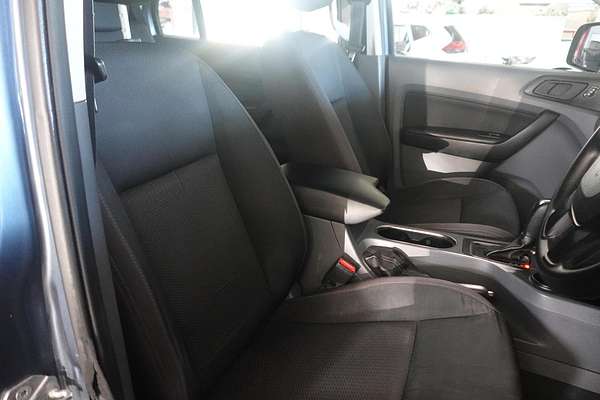 2017 Ford Everest Ambiente UA