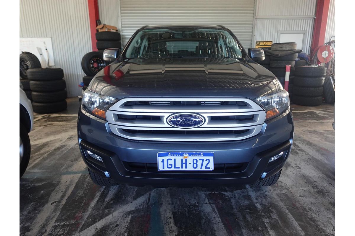 2017 Ford Everest Ambiente UA