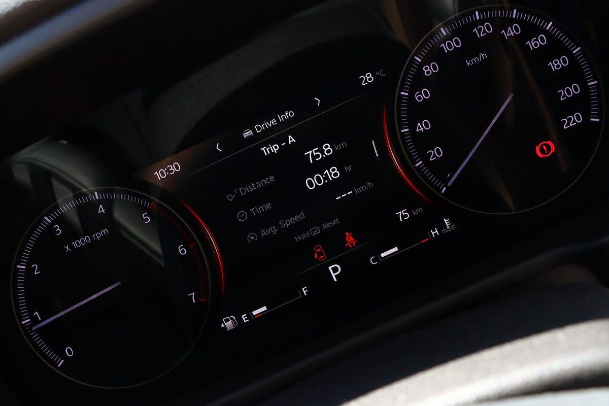 2023 Mahindra Scorpio Z8L