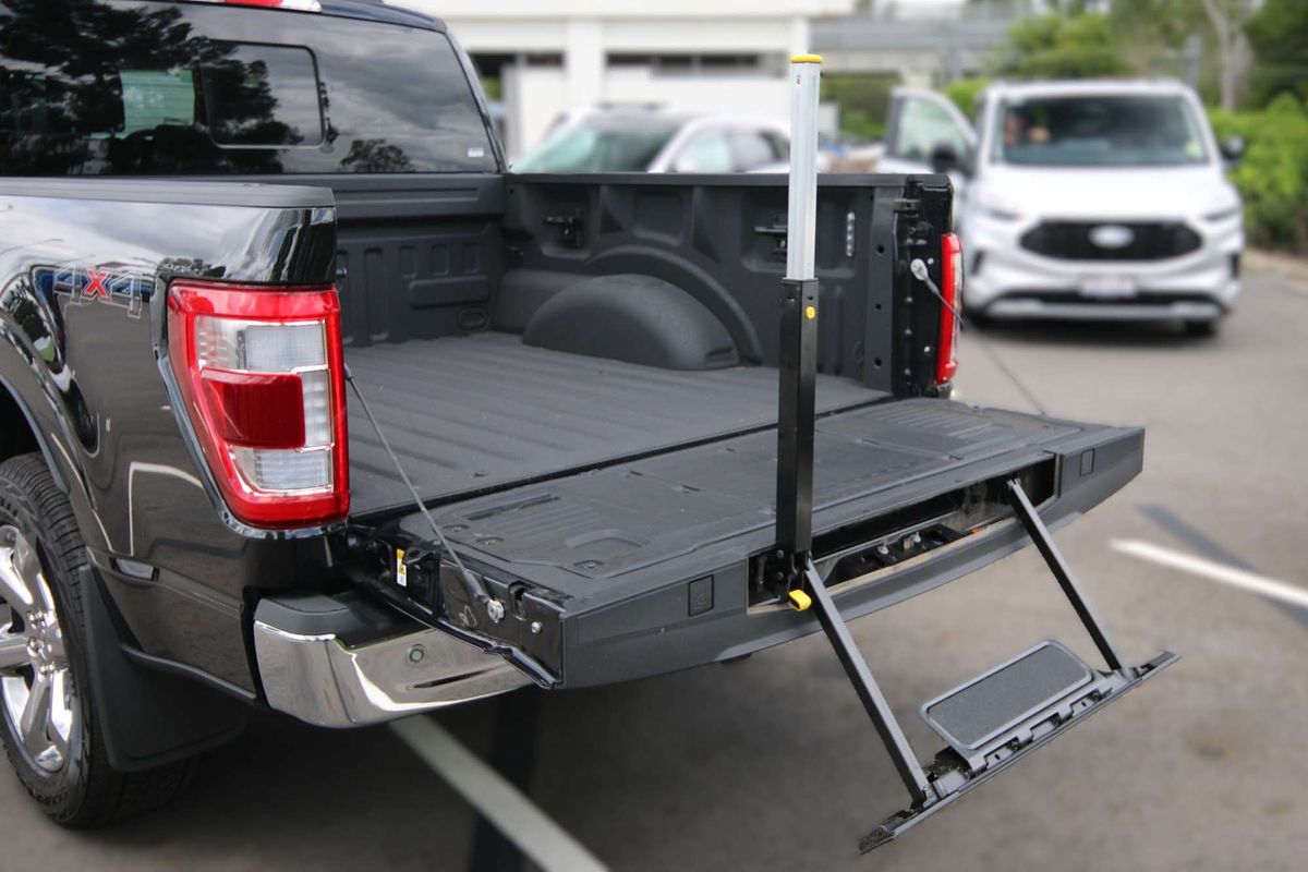 2023 Ford F-150 Lariat 4X4 SWB