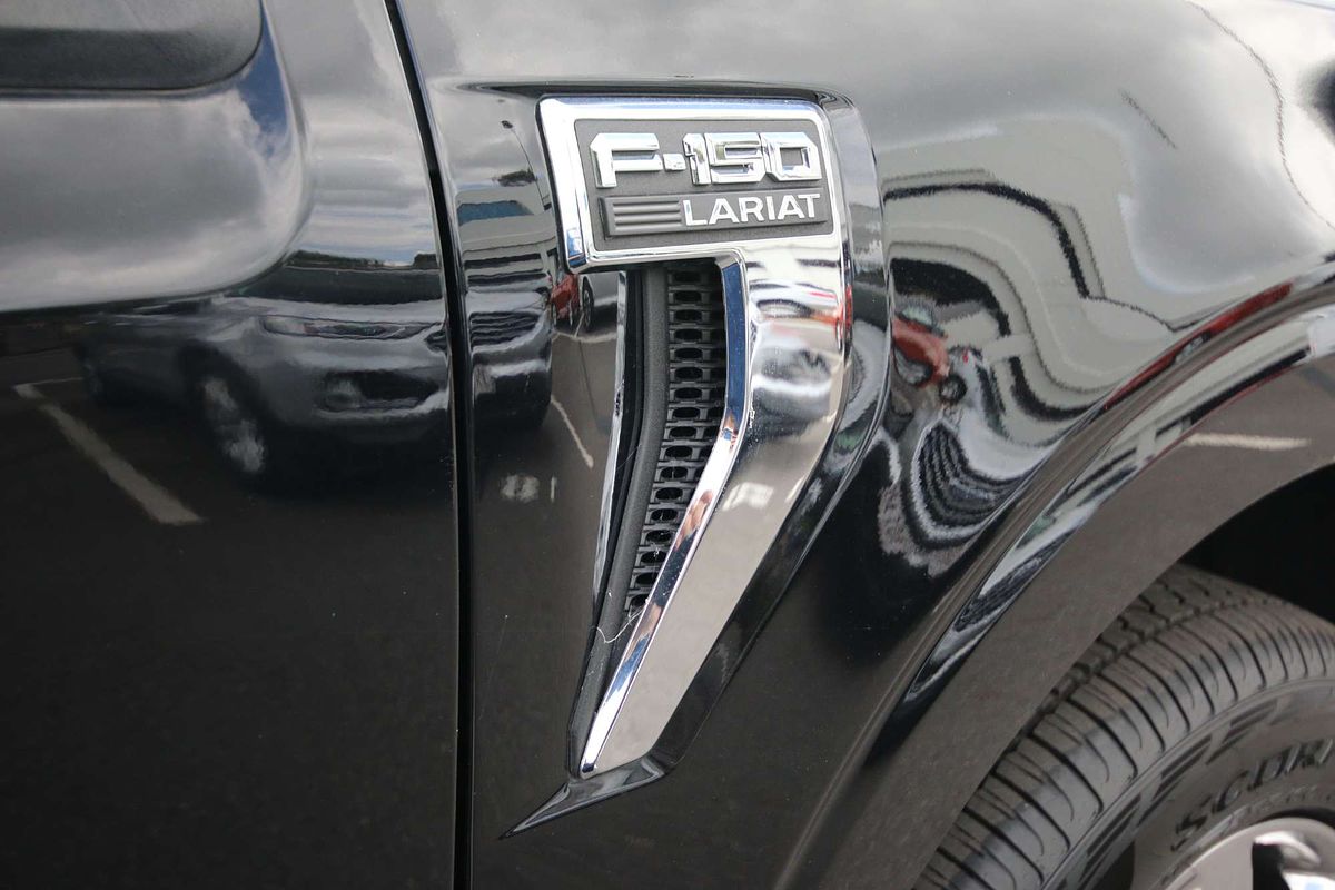 2023 Ford F-150 Lariat 4X4 SWB