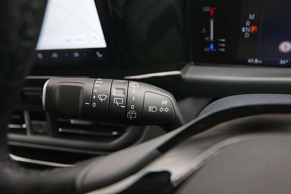 2024 Ford Tourneo Active AV SWB