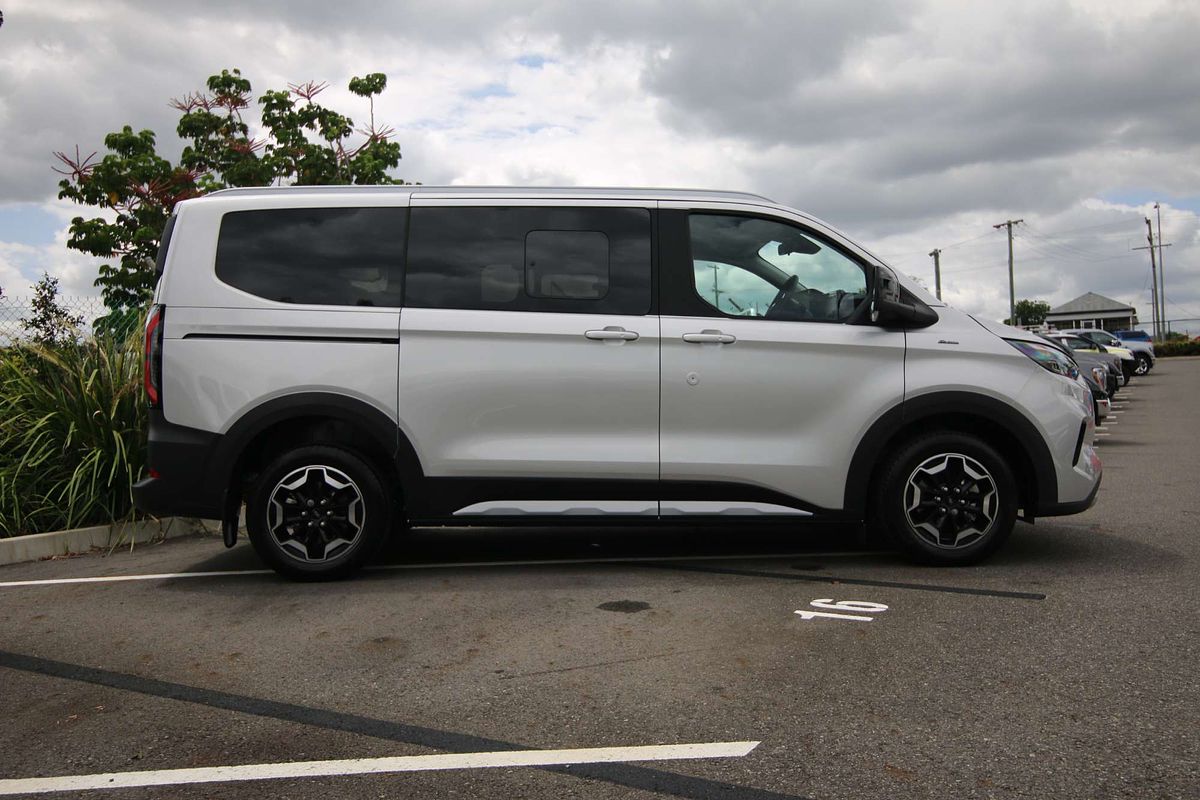2024 Ford Tourneo Active AV SWB