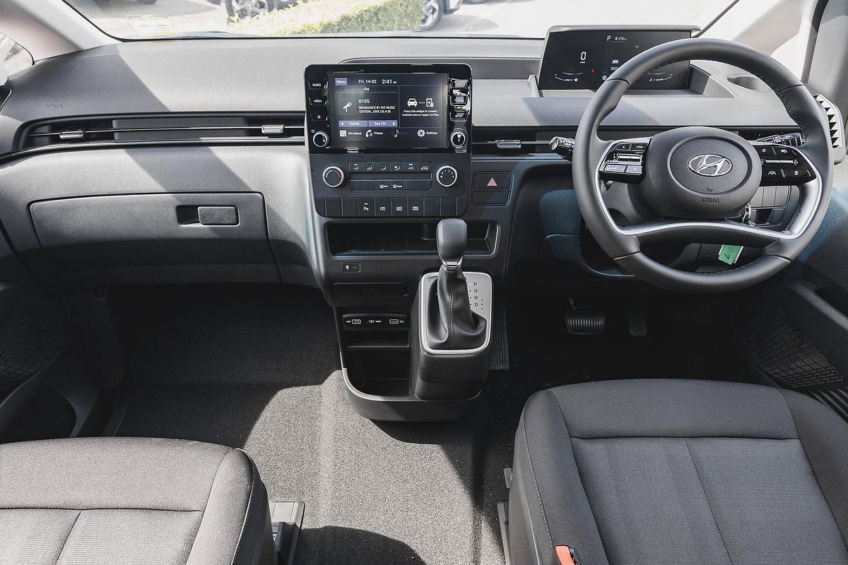 2023 Hyundai STARIA LOAD US4.V2