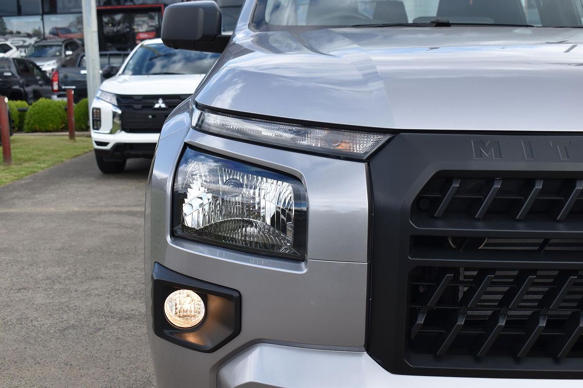 2024 Mitsubishi Triton GLX MV 4X4
