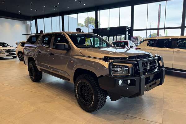 2024 Mitsubishi Triton GLX MV 4X4