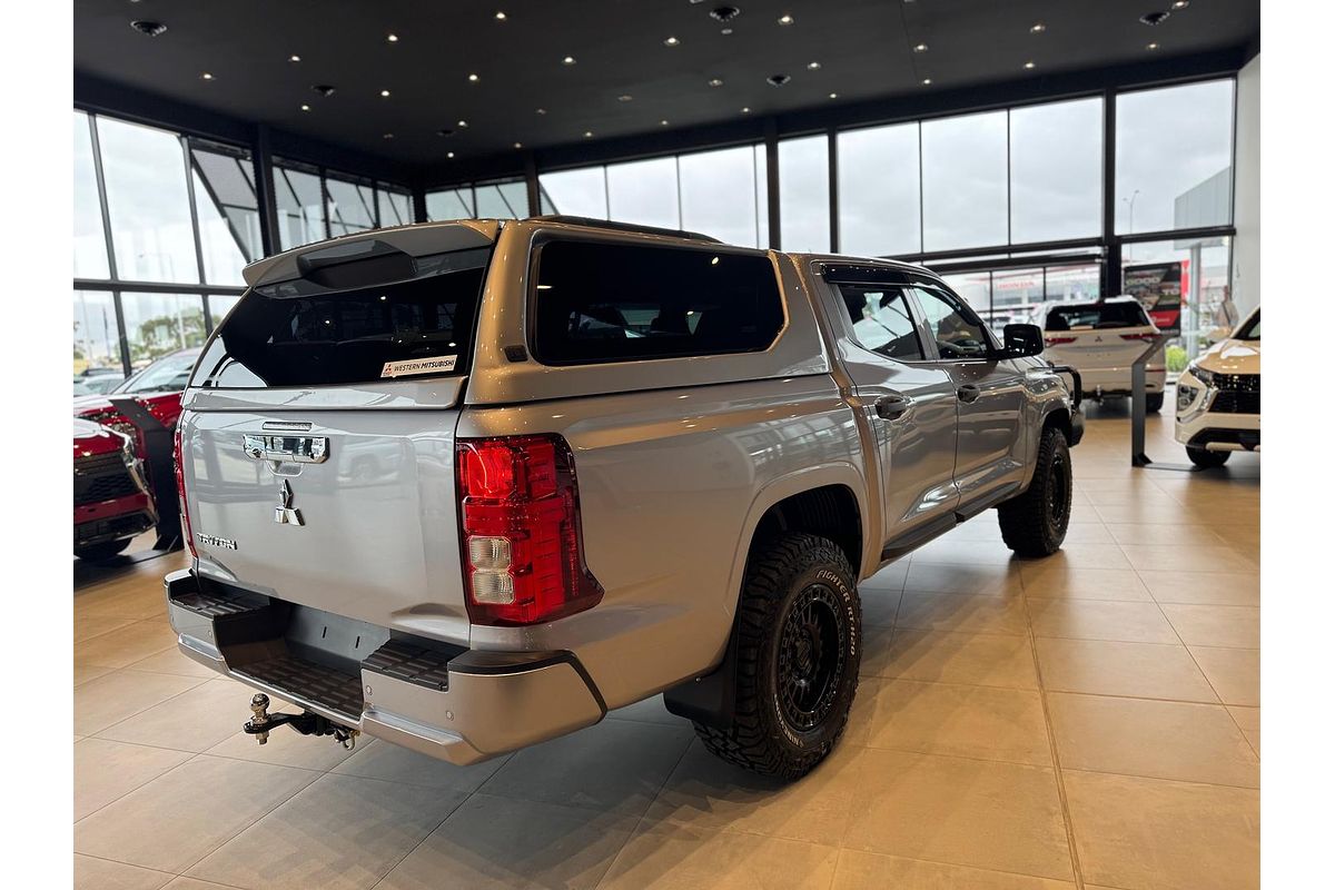 2024 Mitsubishi Triton GLX MV 4X4