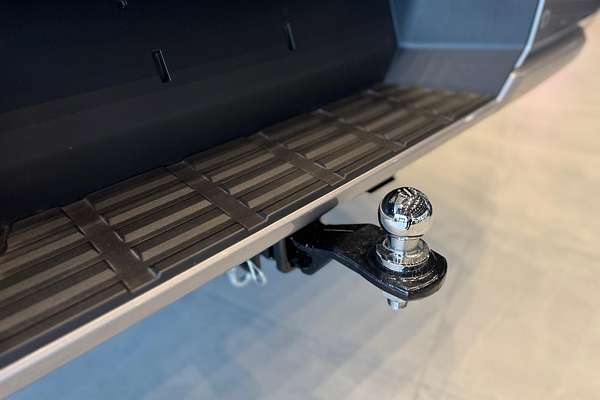 2024 Mitsubishi Triton GLX MV 4X4