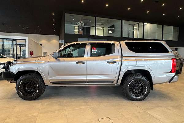 2024 Mitsubishi Triton GLX MV 4X4