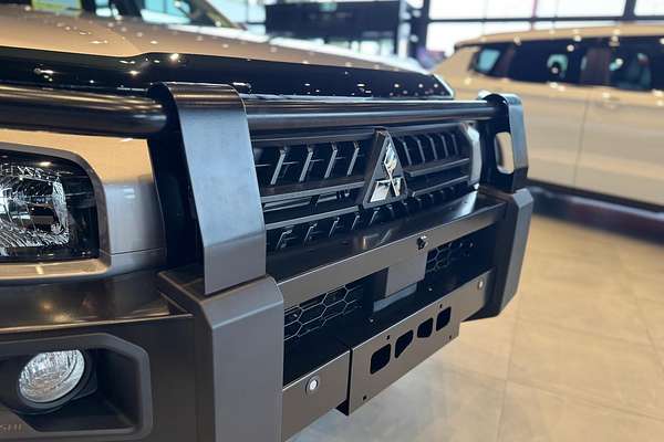 2024 Mitsubishi Triton GLX MV 4X4
