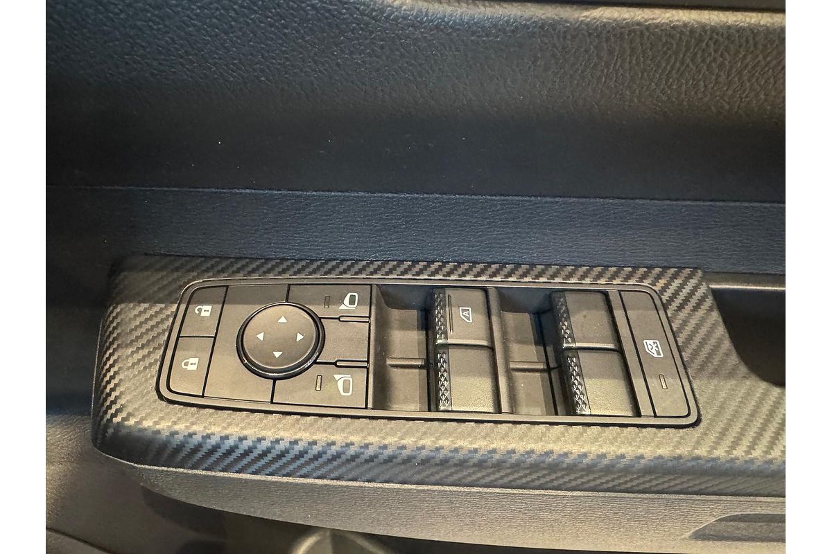 2024 Mitsubishi Triton GLX MV 4X4