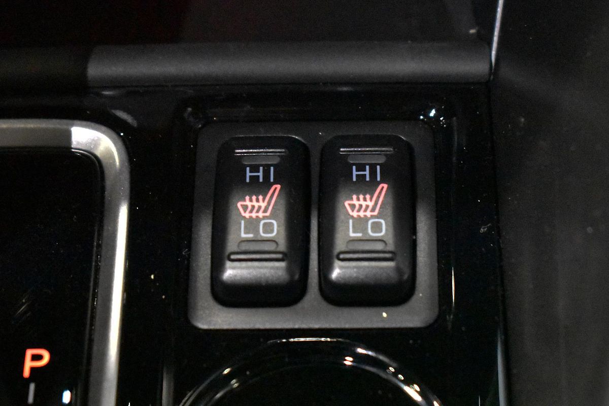 2024 Mitsubishi Eclipse Cross Black Edition YB