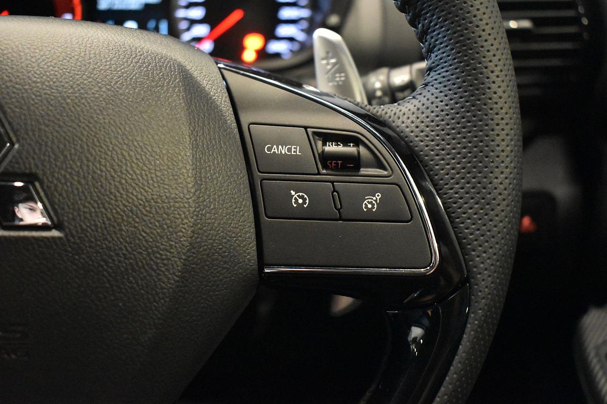 2024 Mitsubishi Eclipse Cross Black Edition YB