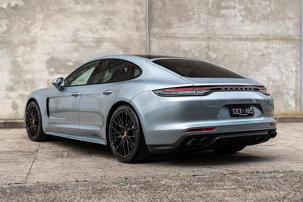 2022 Porsche Panamera Platinum Edition 971