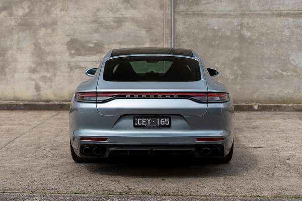 2022 Porsche Panamera Platinum Edition 971