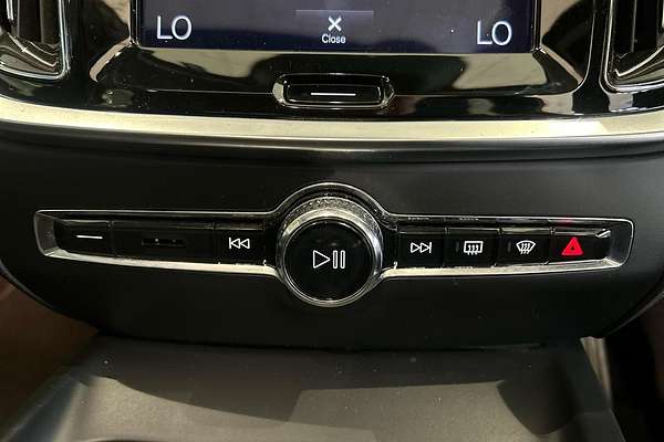 2019 Volvo S60 T5 Momentum