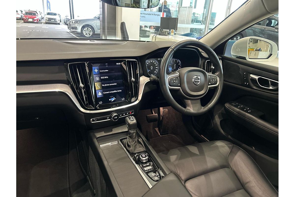 2019 Volvo S60 T5 Momentum