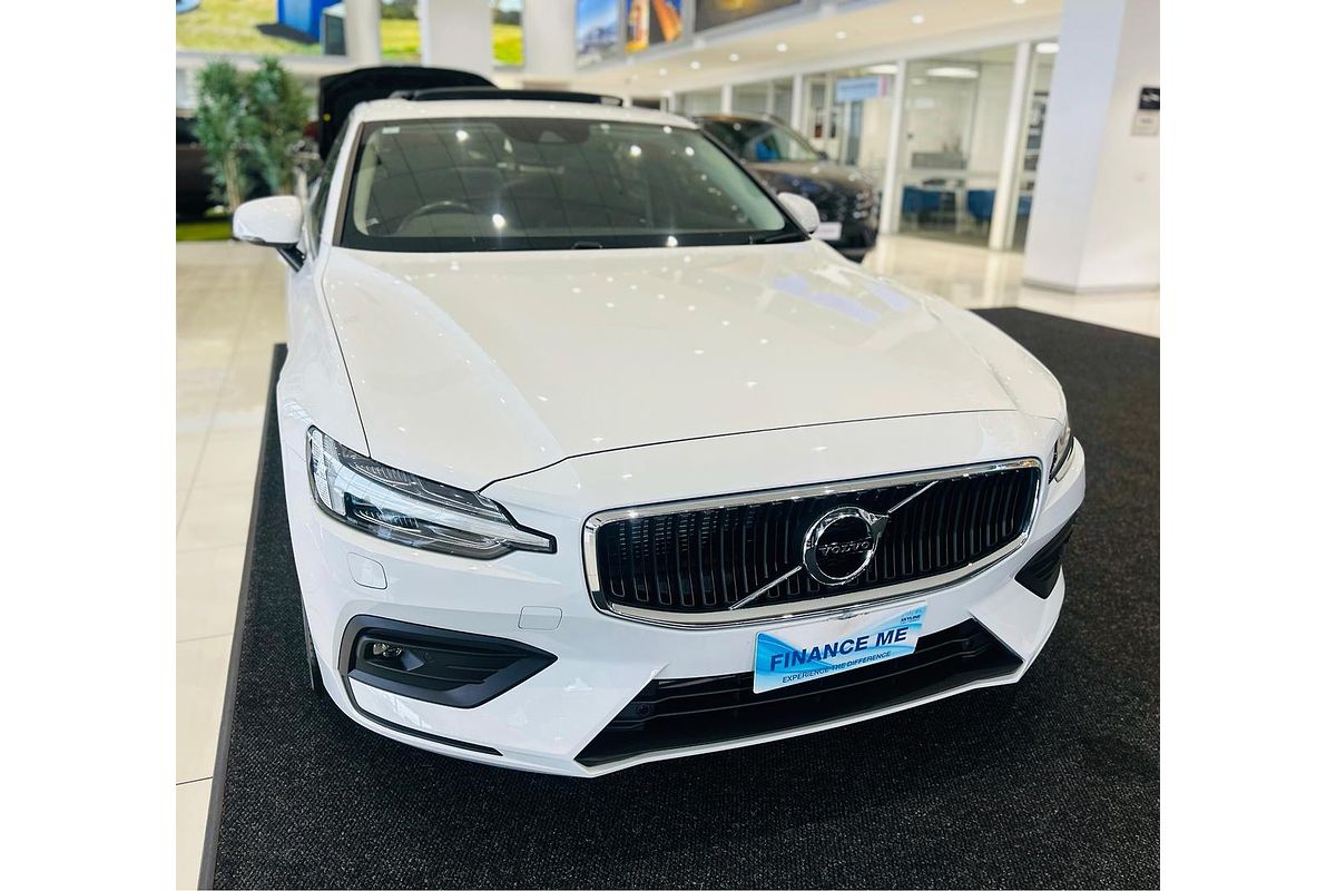 2019 Volvo S60 T5 Momentum