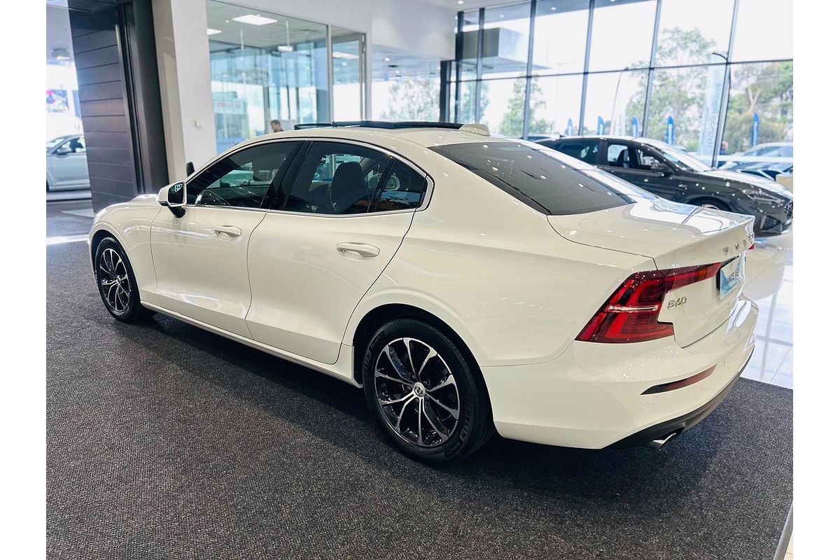 2019 Volvo S60 T5 Momentum