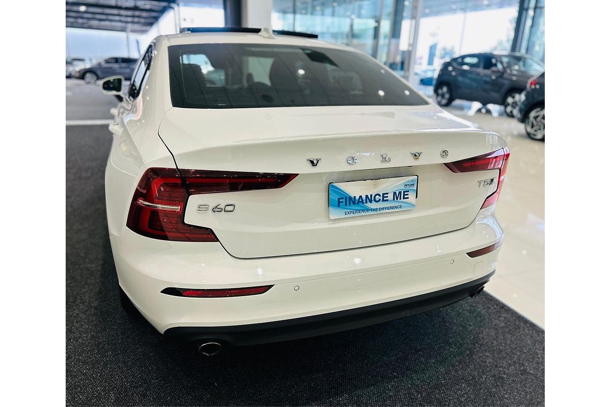 2019 Volvo S60 T5 Momentum