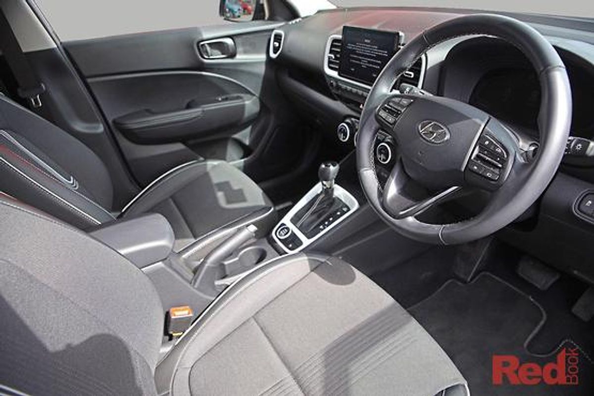 2025 Hyundai Venue Elite QX.V5