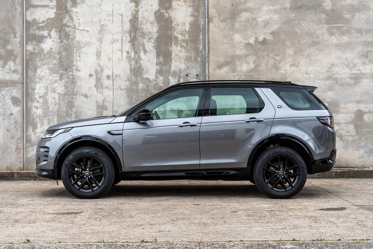 2024 Land Rover Discovery Sport P250 Dynamic SE L550