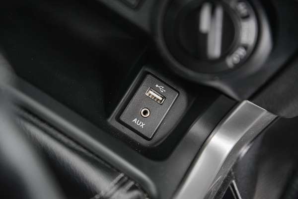 2018 Nissan Navara ST D23 Series 3 4X4