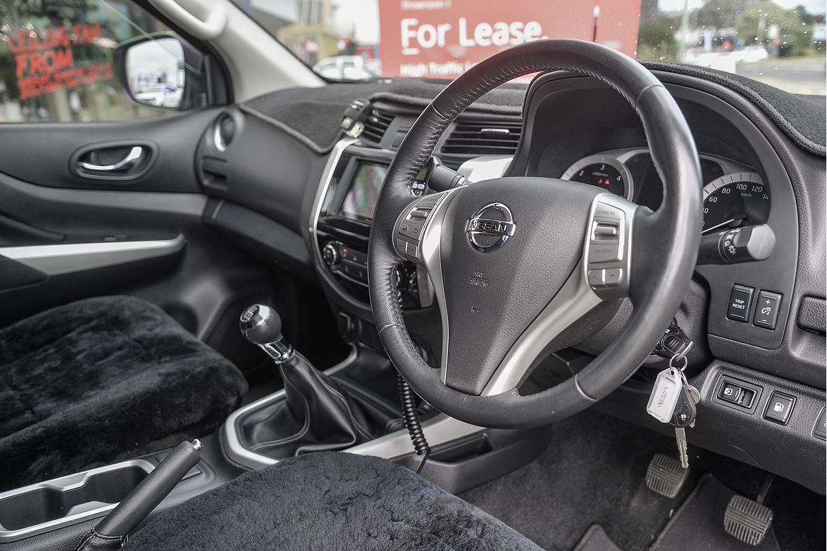 2018 Nissan Navara ST D23 Series 3 4X4