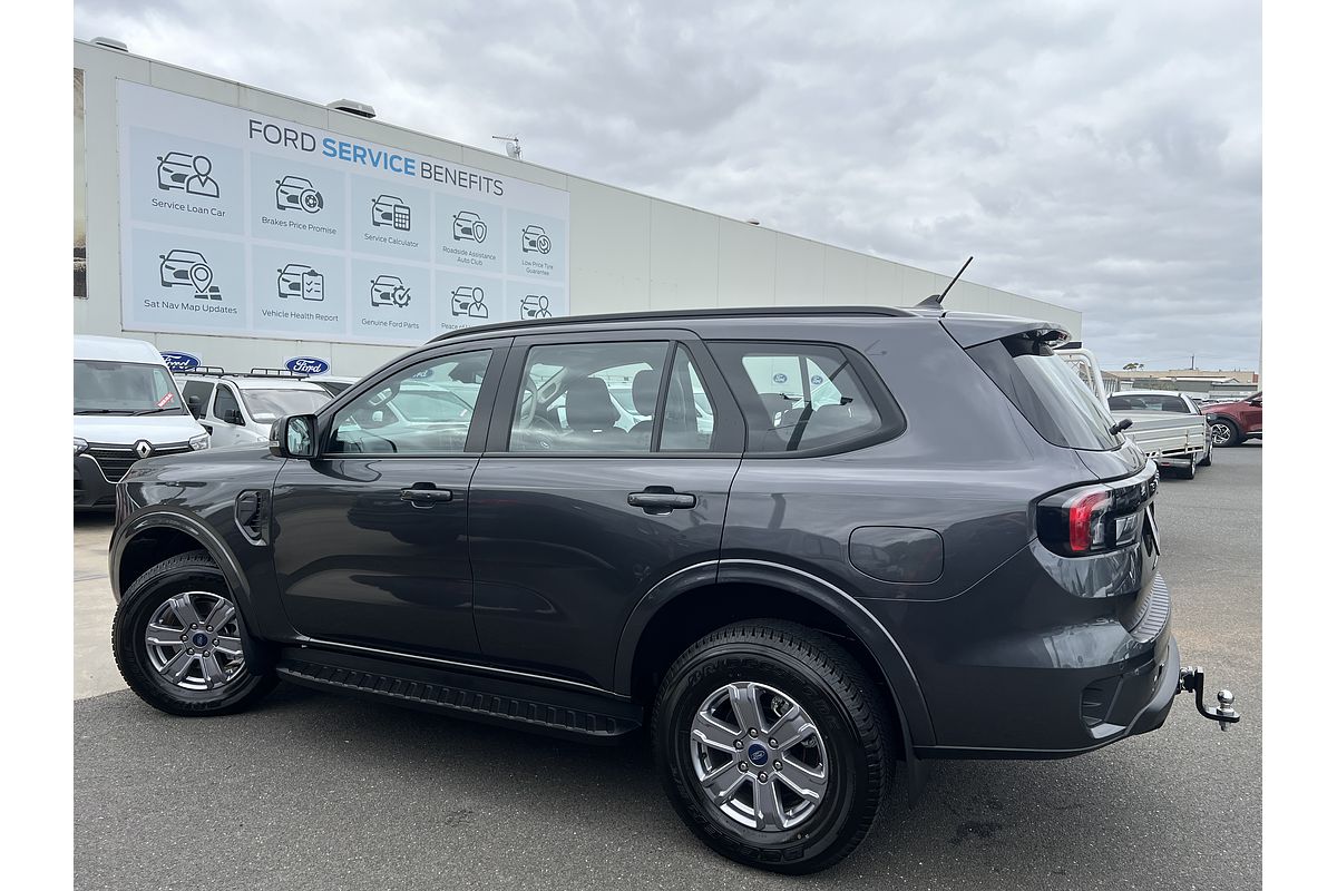 2024 Ford Everest Ambiente