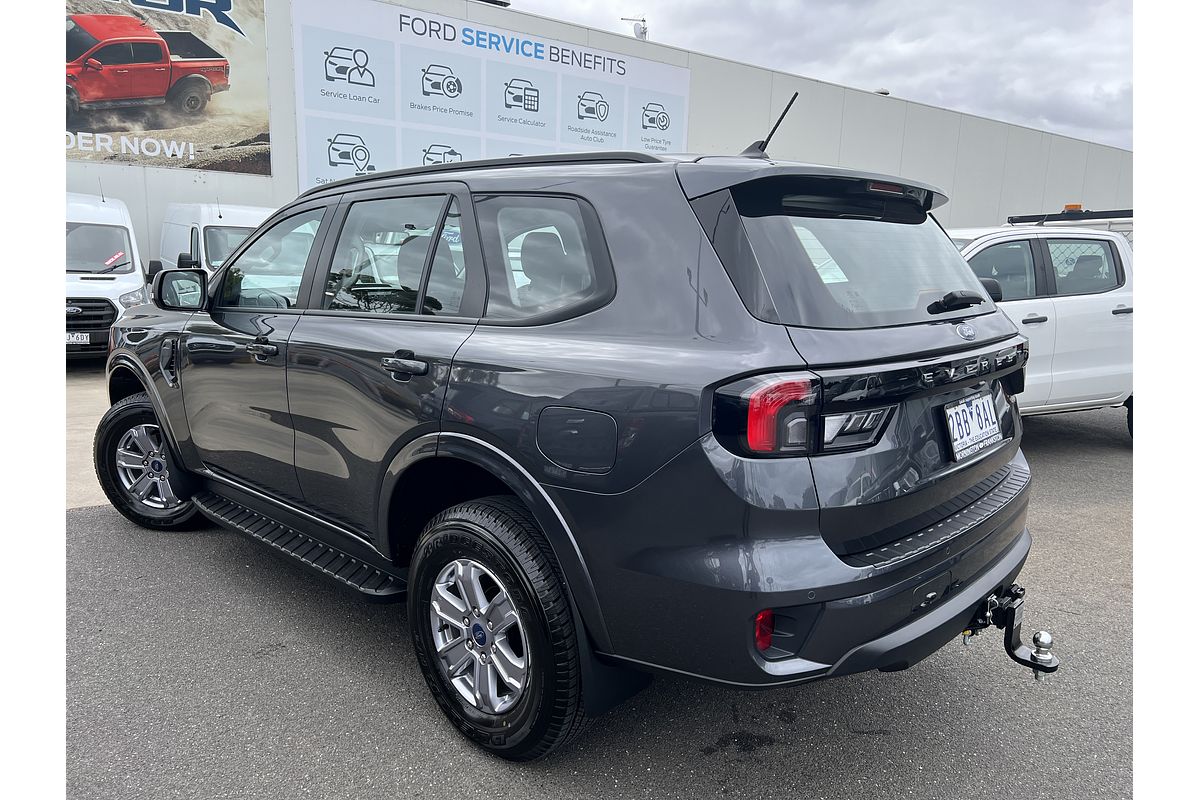 2024 Ford Everest Ambiente