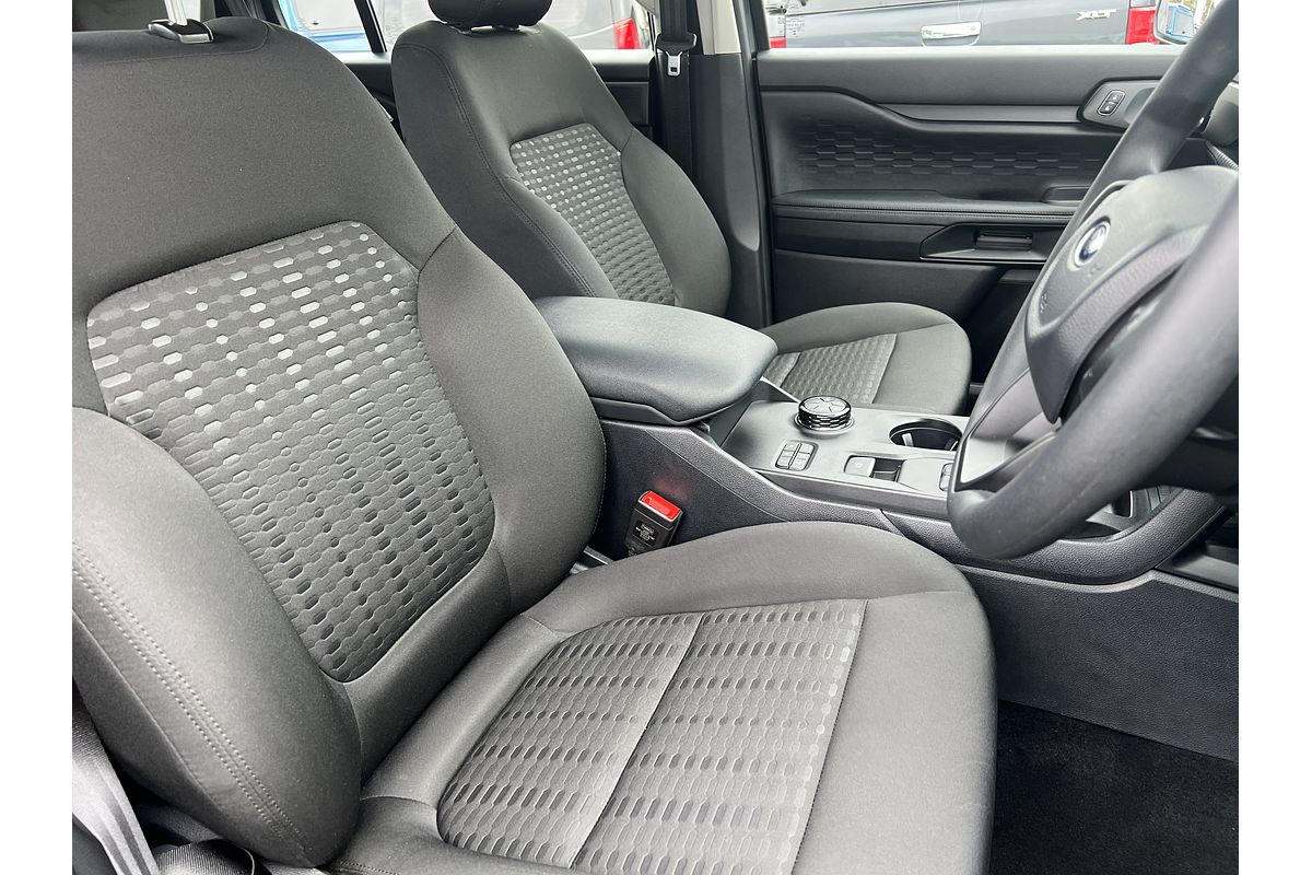 2024 Ford Everest Ambiente