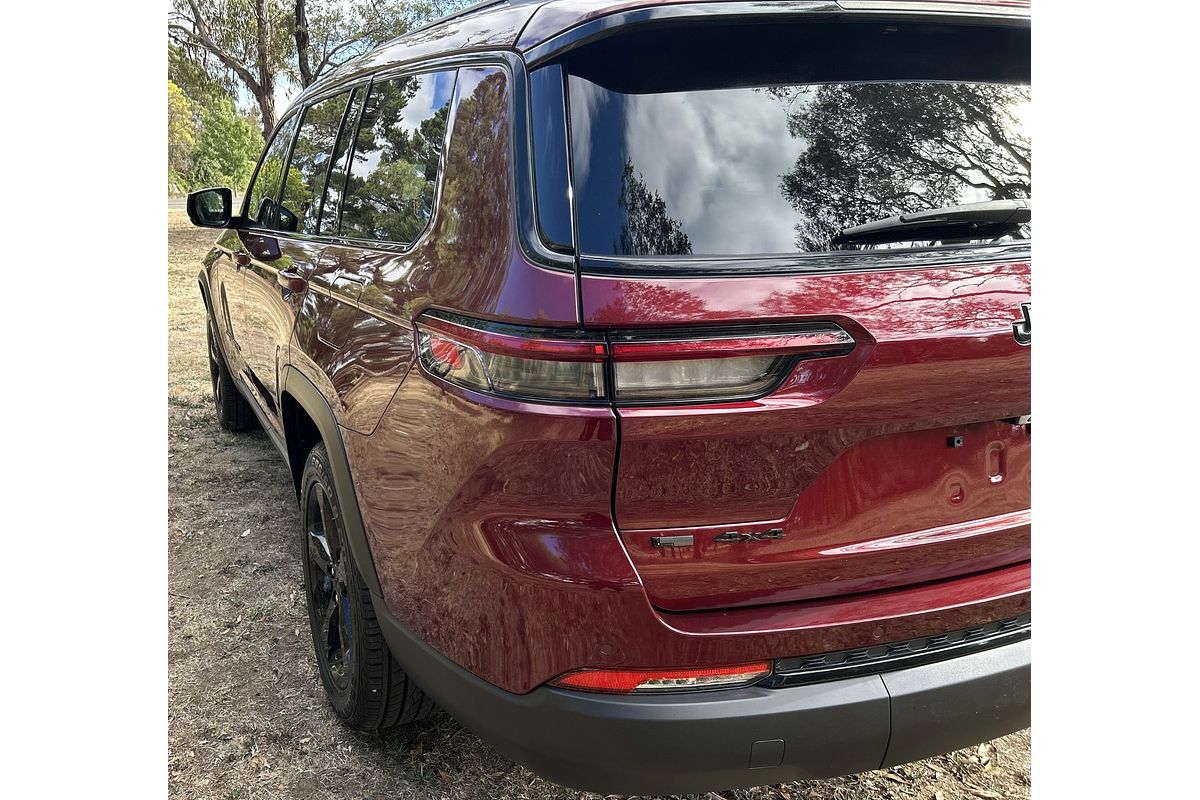 2023 Jeep Grand Cherokee Night Eagle WL