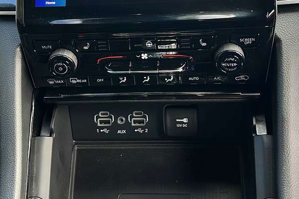2023 Jeep Grand Cherokee Night Eagle WL