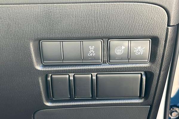 2024 Nissan Patrol Ti Y62