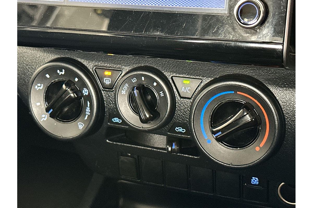 2021 Toyota Hilux Workmate GUN125R 4X4