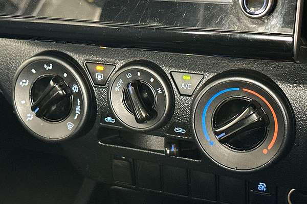 2021 Toyota Hilux Workmate GUN125R 4X4