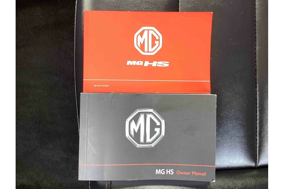 2022 MG HS Vibe SAS23