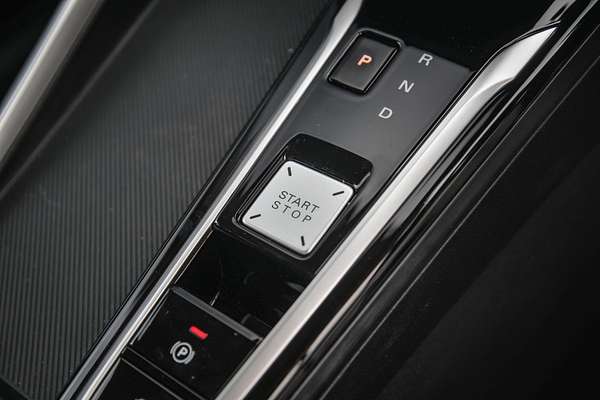2025 MG ZS Essence ZS32