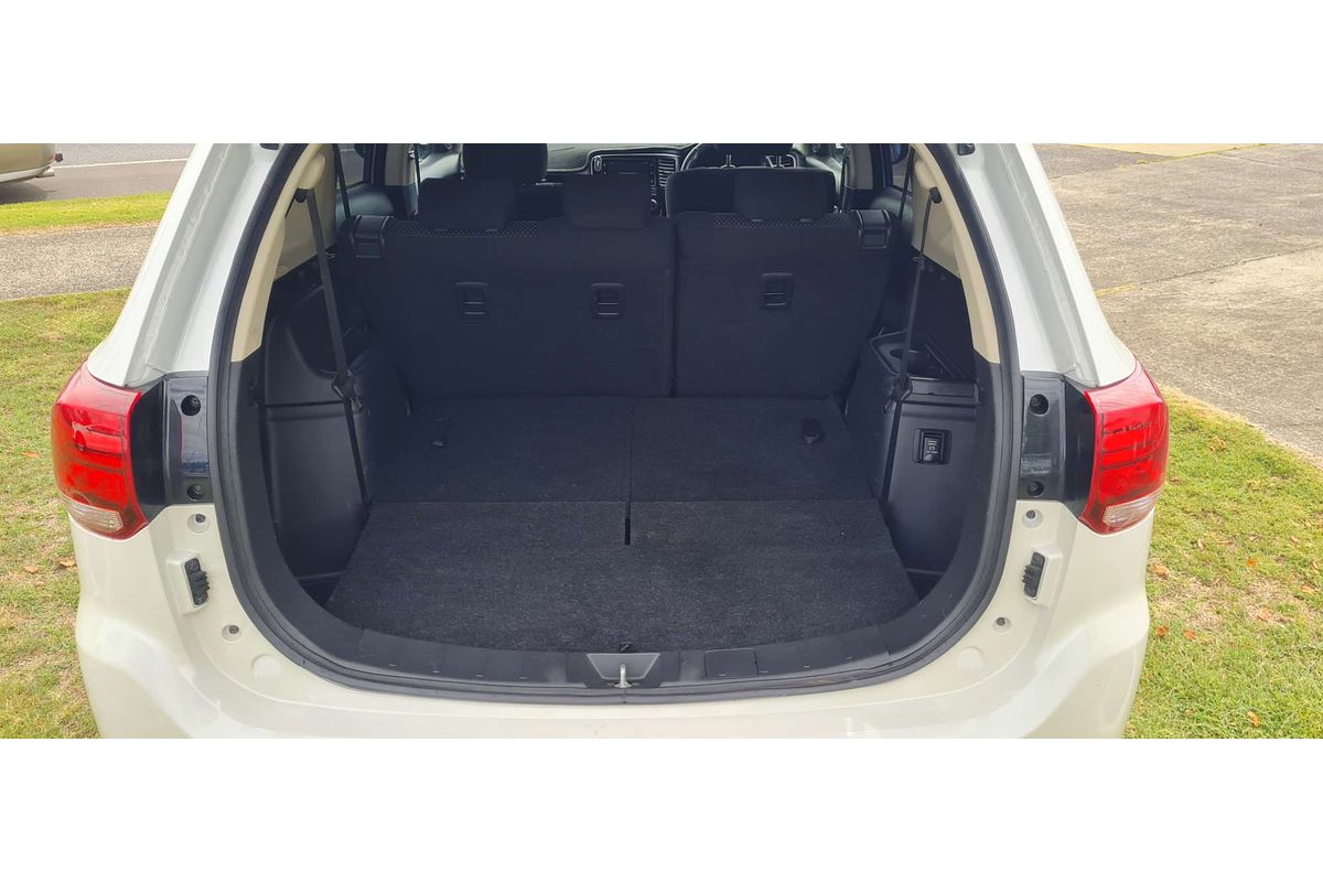 2019 Mitsubishi Outlander ES ZL