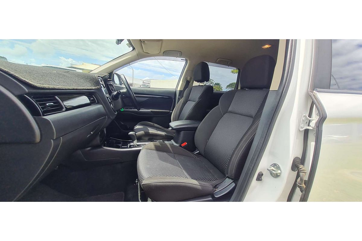 2019 Mitsubishi Outlander ES ZL