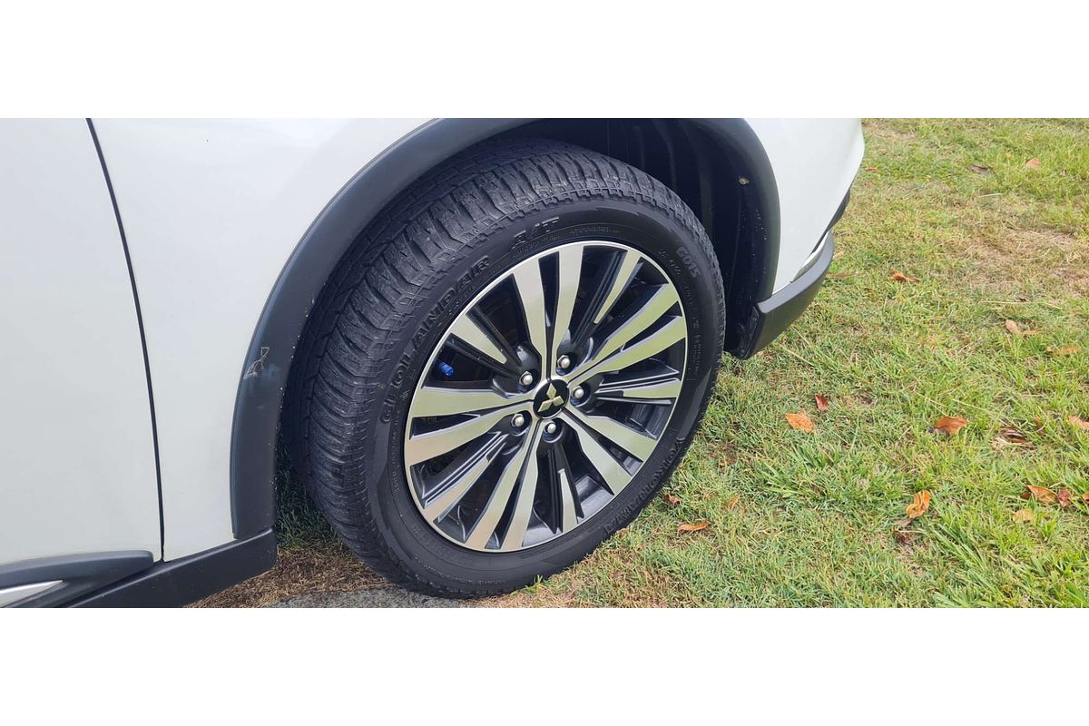 2019 Mitsubishi Outlander ES ZL