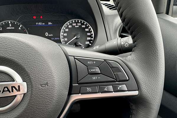 2024 Nissan Navara ST-X D23 4X4