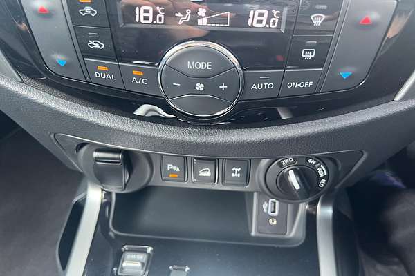 2024 Nissan Navara ST-X D23 4X4