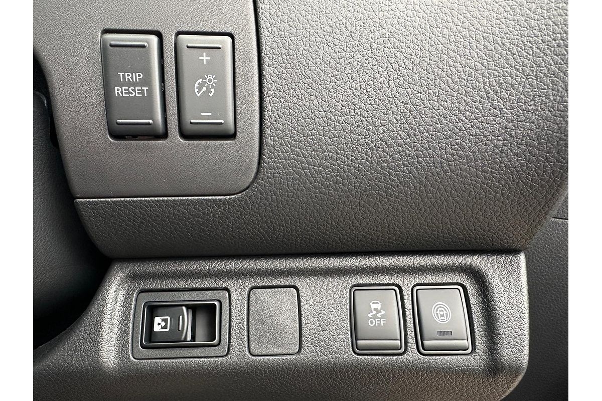 2024 Nissan Navara ST-X D23 4X4