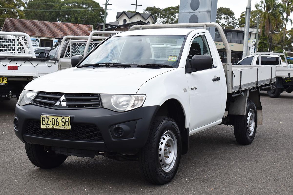 2014 Mitsubishi Triton GL MN Rear Wheel Drive