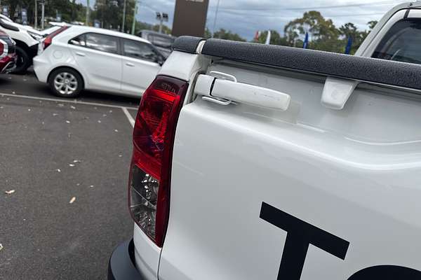 2022 Toyota Hilux SR GUN126R 4X4