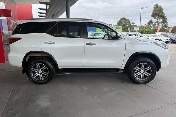 2024 Toyota Fortuner GXL GUN156R