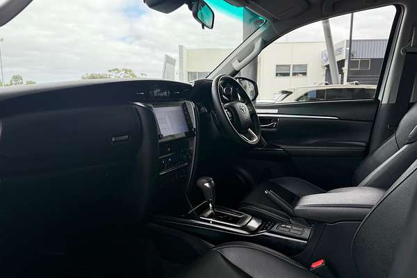 2024 Toyota Fortuner GXL GUN156R